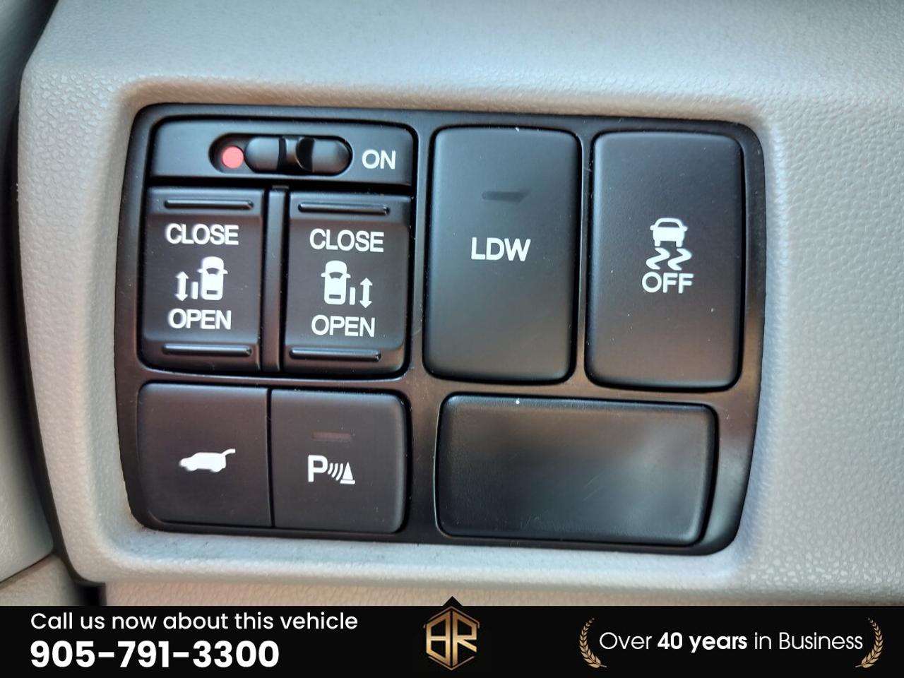 2017 Honda Odyssey No Accidents Reported | Touring | Sun Roof  | Heat Photo