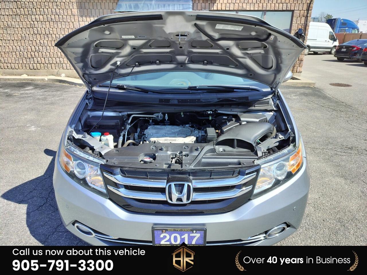 2017 Honda Odyssey No Accidents Reported | Touring | Sun Roof  | Heat Photo