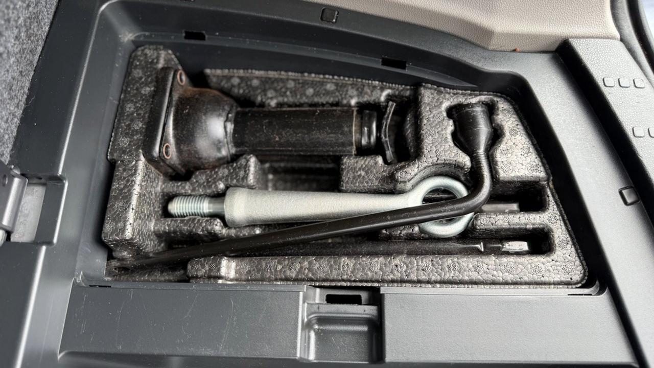 2015 Honda Pilot SE-SUNROOF*MAINTAINED Photo