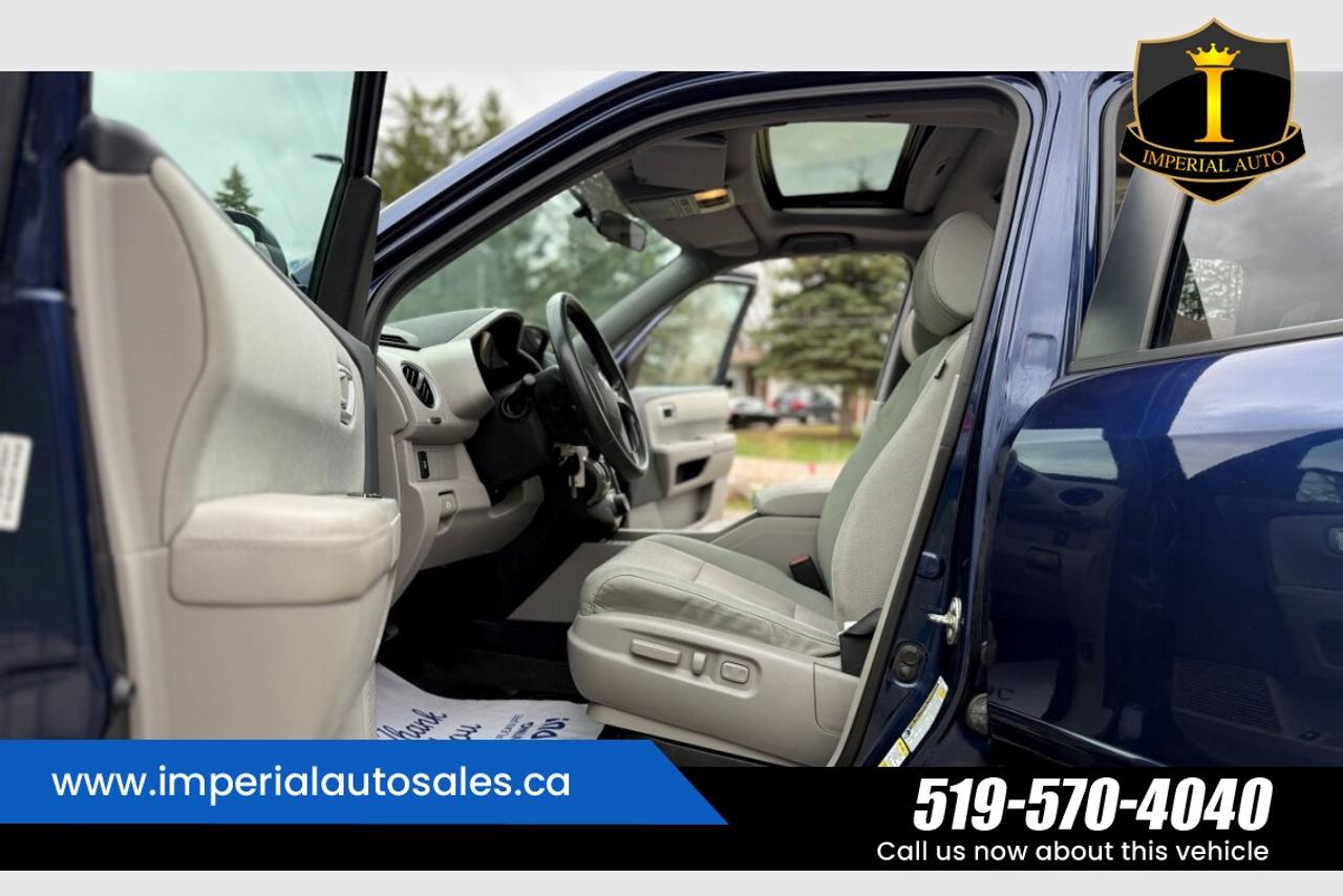 2015 Honda Pilot SE-SUNROOF*MAINTAINED Photo