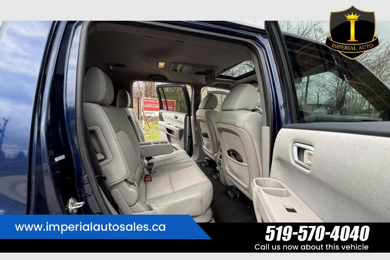 2015 Honda Pilot SE-SUNROOF*MAINTAINED Photo