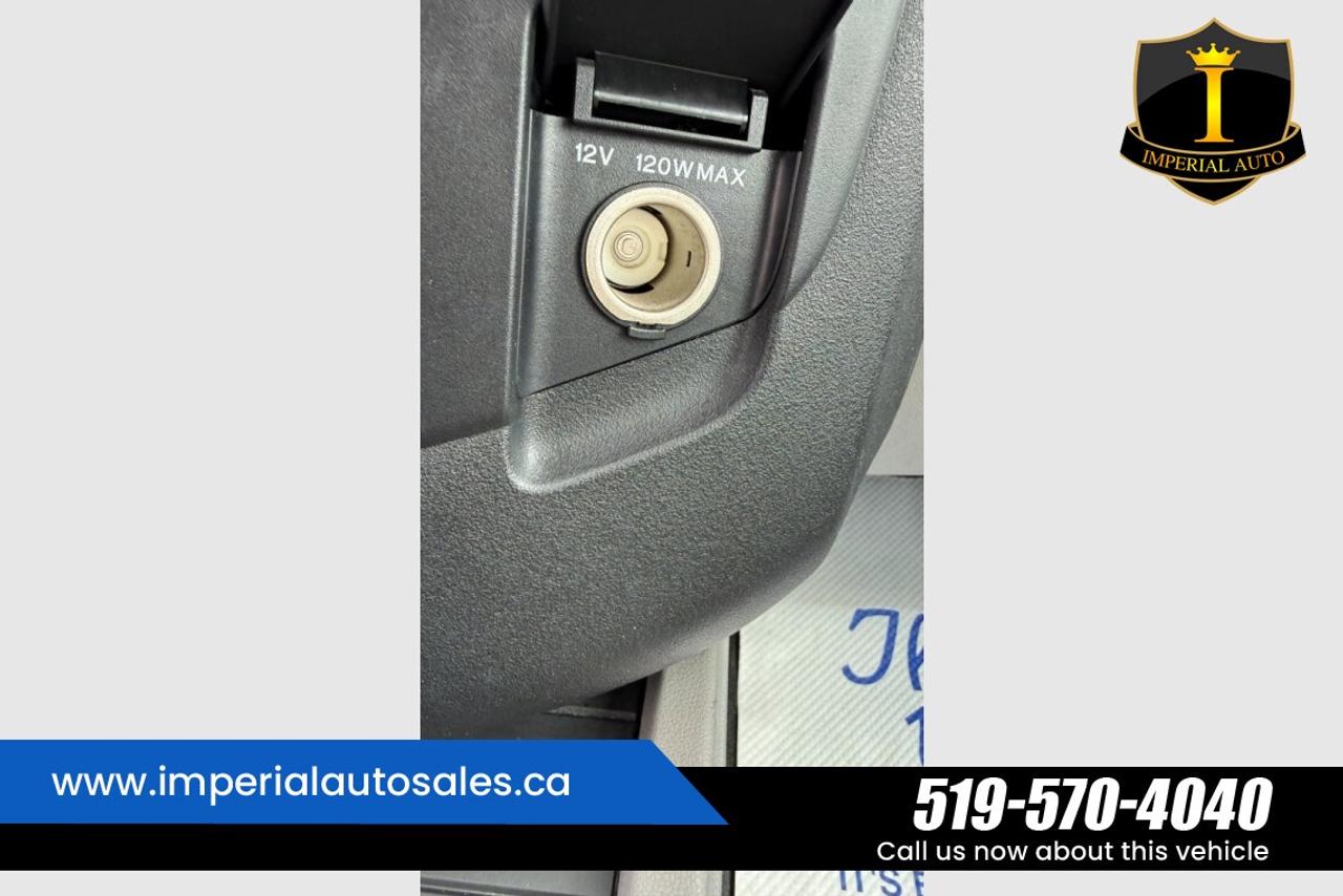 2015 Honda Pilot SE-SUNROOF*MAINTAINED Photo