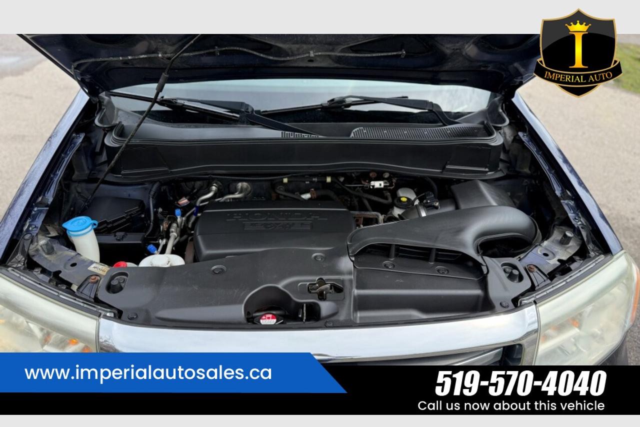2015 Honda Pilot SE-SUNROOF*MAINTAINED Photo