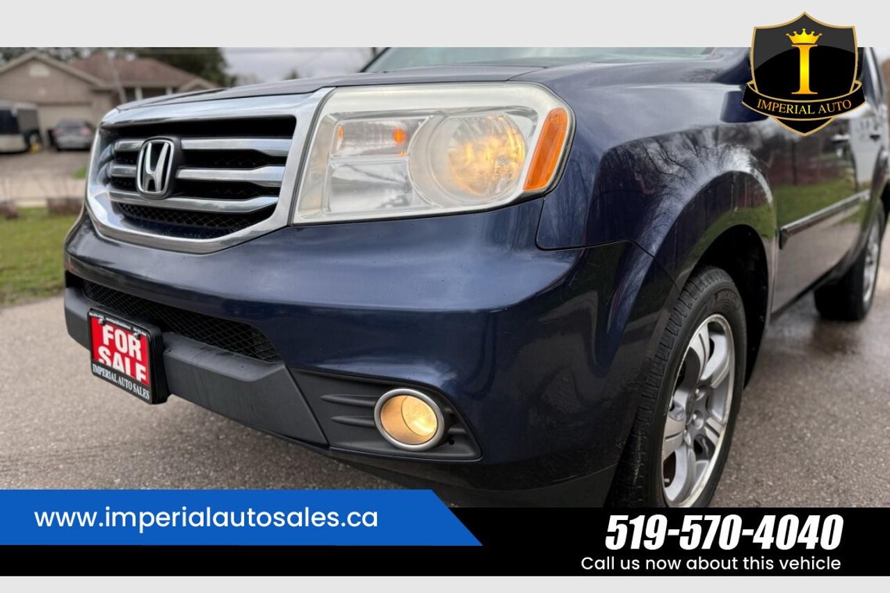 2015 Honda Pilot SE-SUNROOF*MAINTAINED Photo