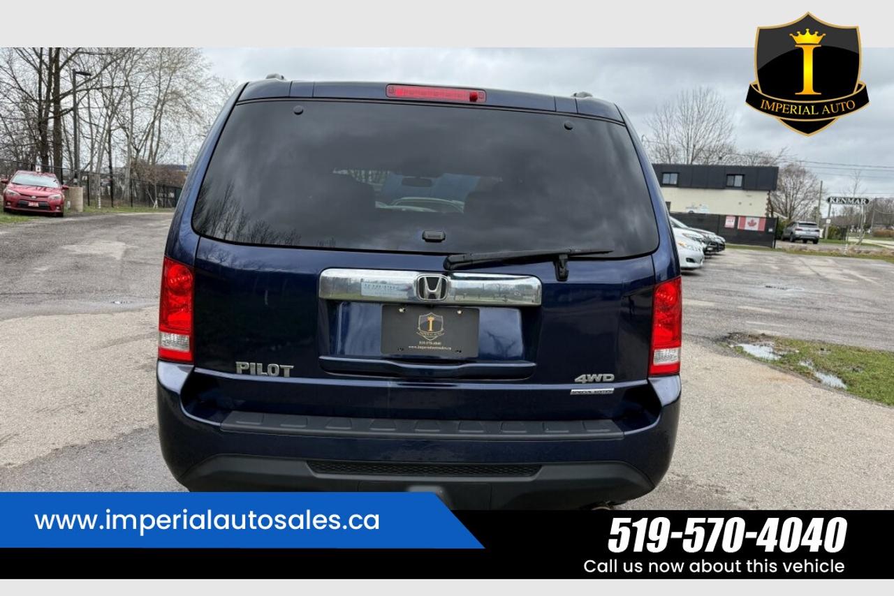 2015 Honda Pilot SE-SUNROOF*MAINTAINED Photo