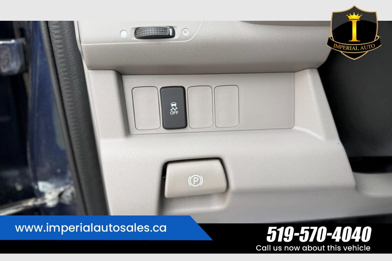 2015 Honda Pilot SE-SUNROOF*MAINTAINED Photo