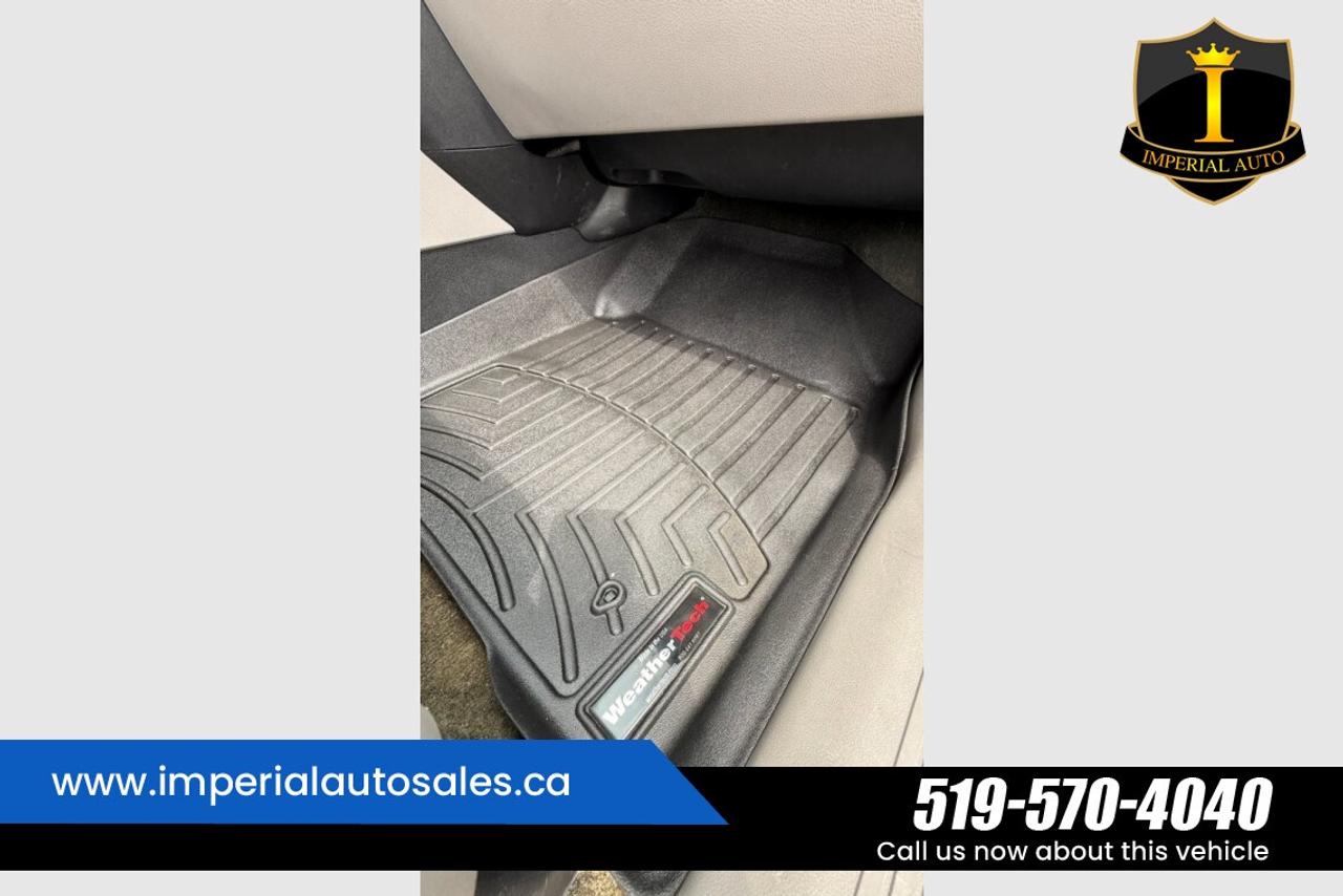 2015 Honda Pilot SE-SUNROOF*MAINTAINED Photo
