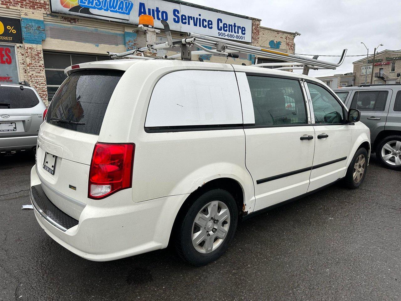 2011 Dodge Grand Caravan C/V CARGO CV - Photo #7