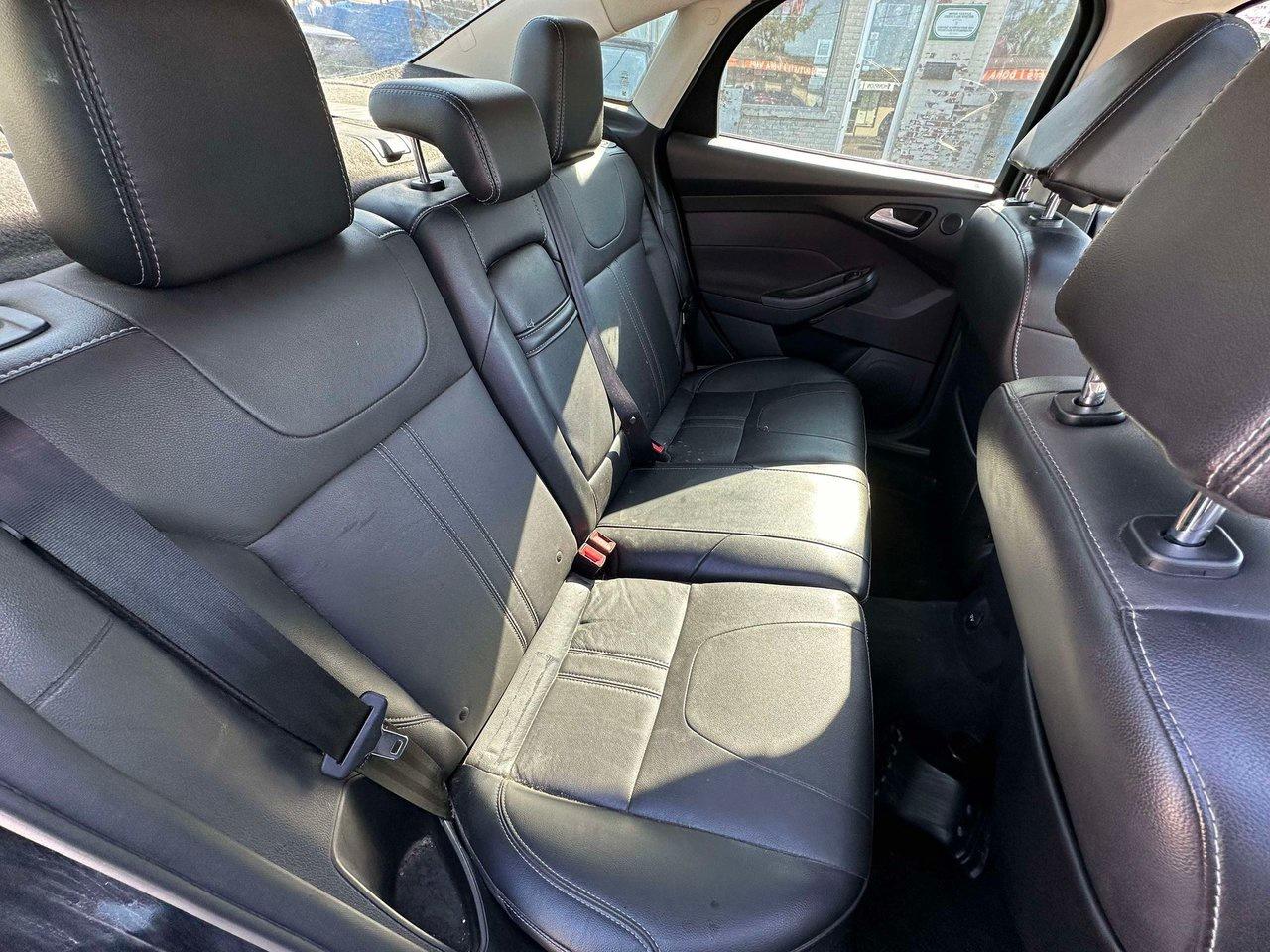 2012 Ford Focus Titanium Photo