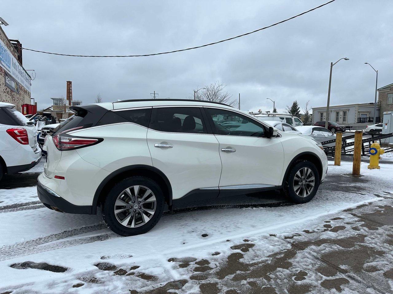 2015 Nissan Murano SAFETY INCLUDED Photo4