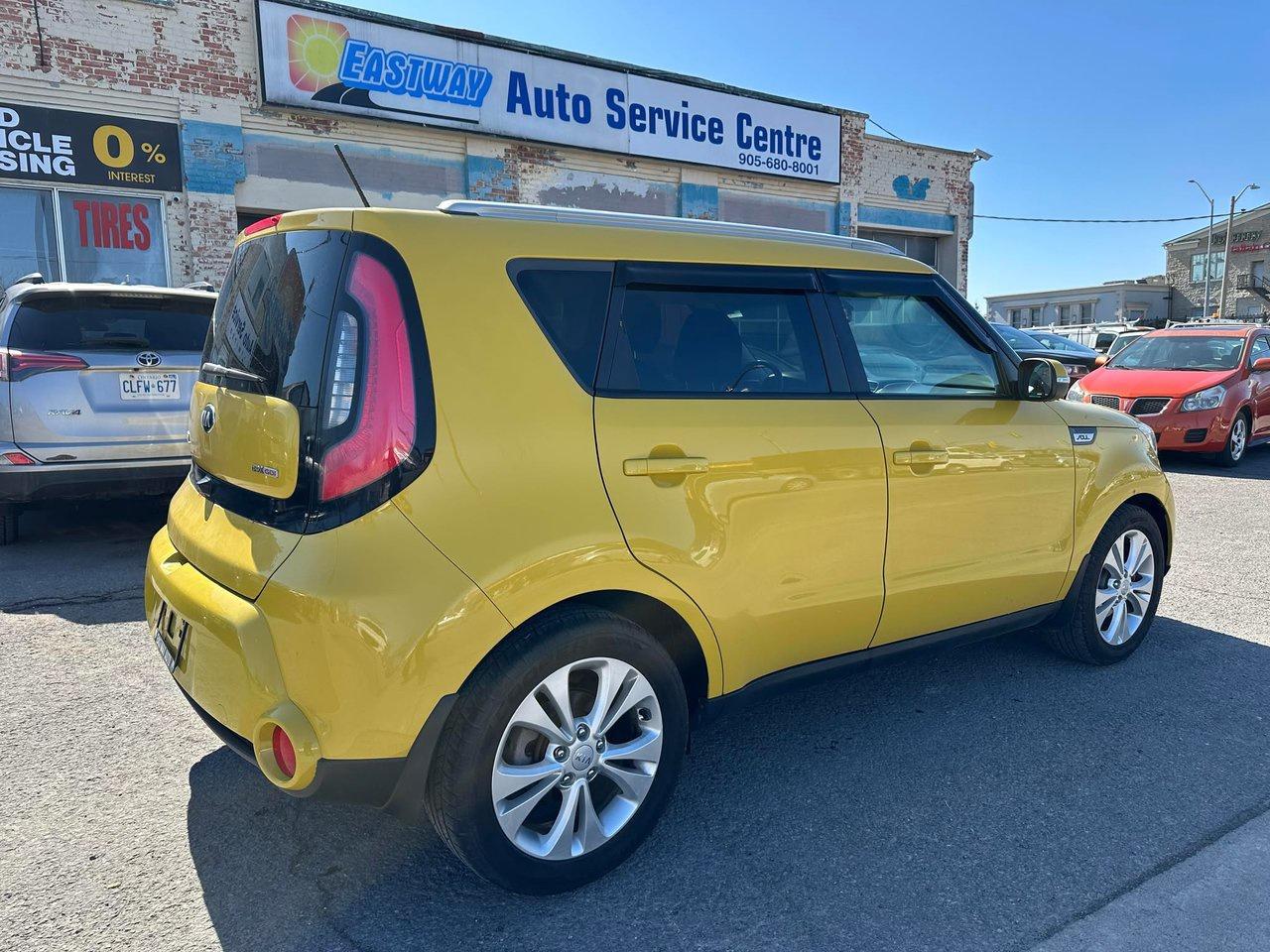 2015 Kia Soul EX GDI Photo3