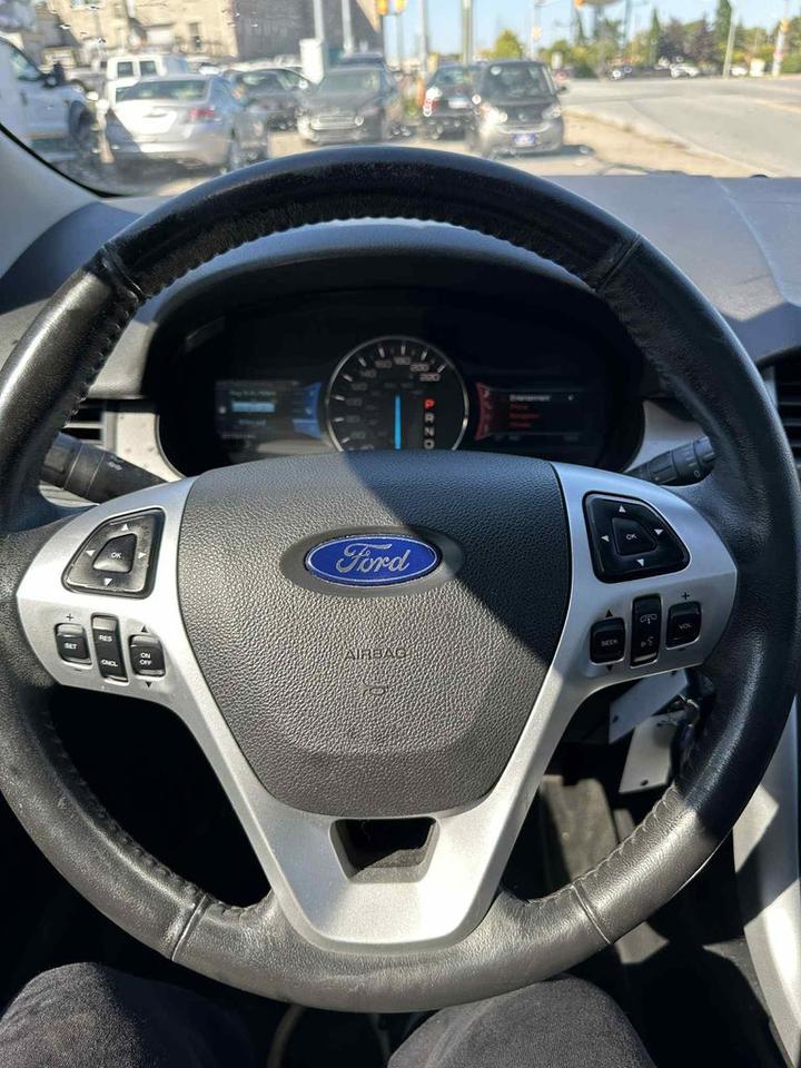 13932300
