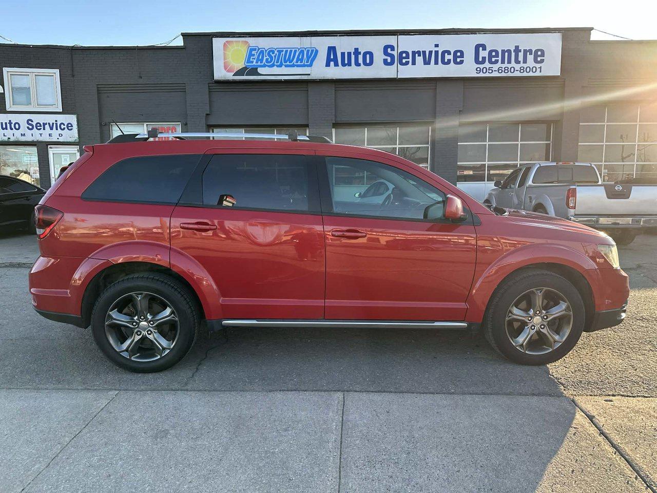 2014 Dodge Journey Crossroad Photo2
