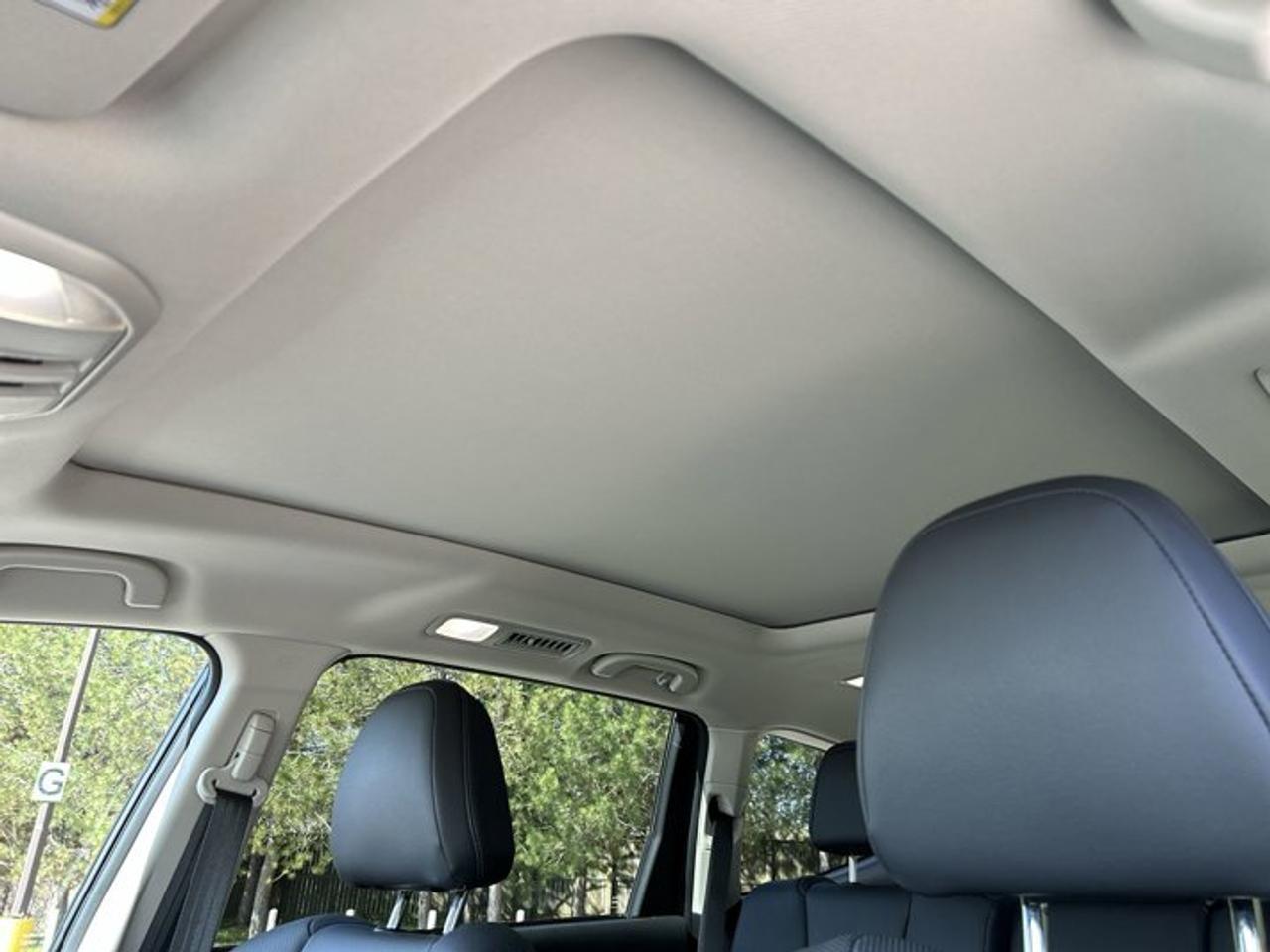 2025 Subaru ASCENT Limited | No Accidents | Panoramic Sunroof | Leather Seats Photo