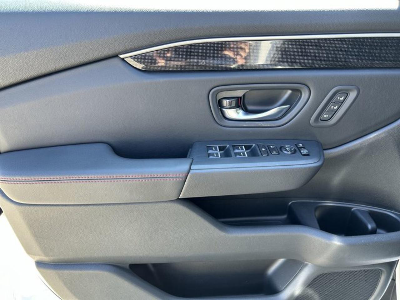 2025 Honda Pilot Black Edition AWD | No Accidents | Panoramic Sunroof Photo