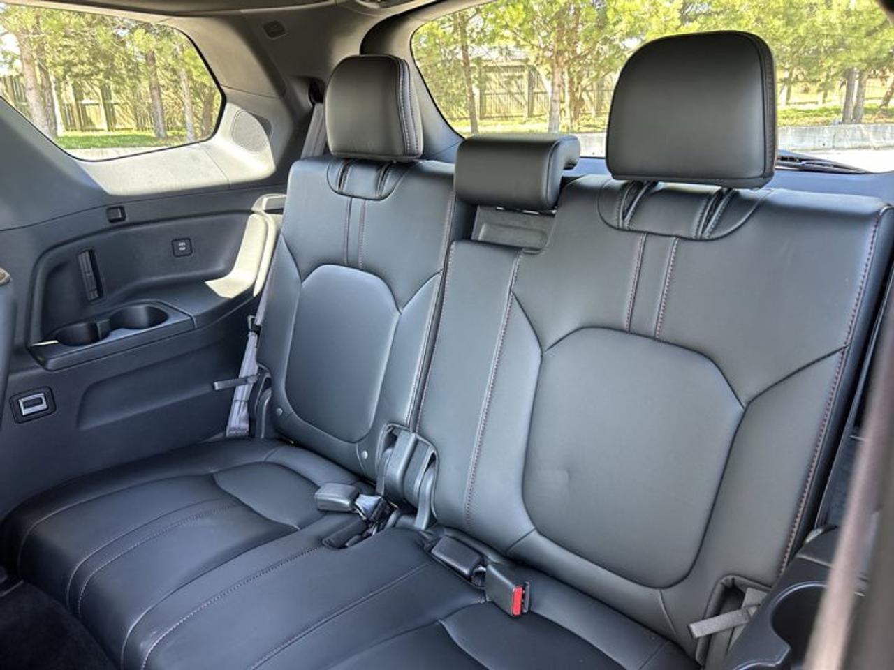 2025 Honda Pilot Black Edition AWD | No Accidents | Panoramic Sunroof Photo