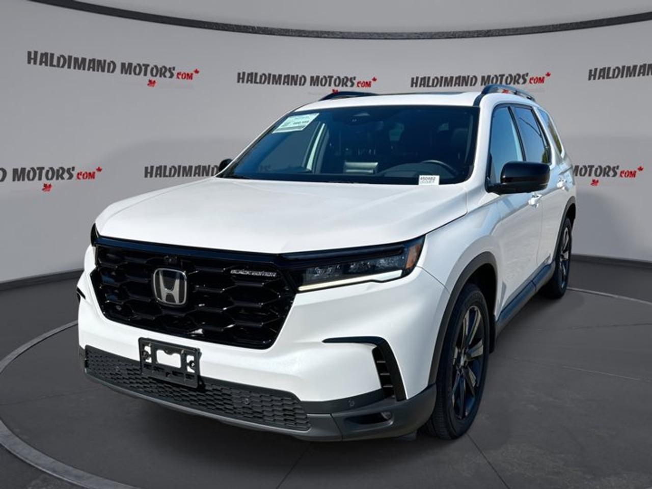 2025 Honda Pilot Black Edition AWD | No Accidents | Panoramic Sunroof Photo