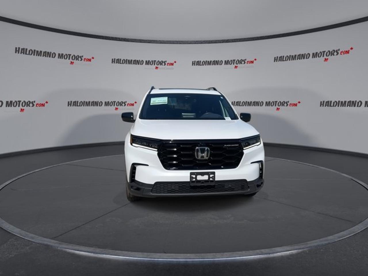 2025 Honda Pilot Black Edition AWD | No Accidents | Panoramic Sunroof Photo