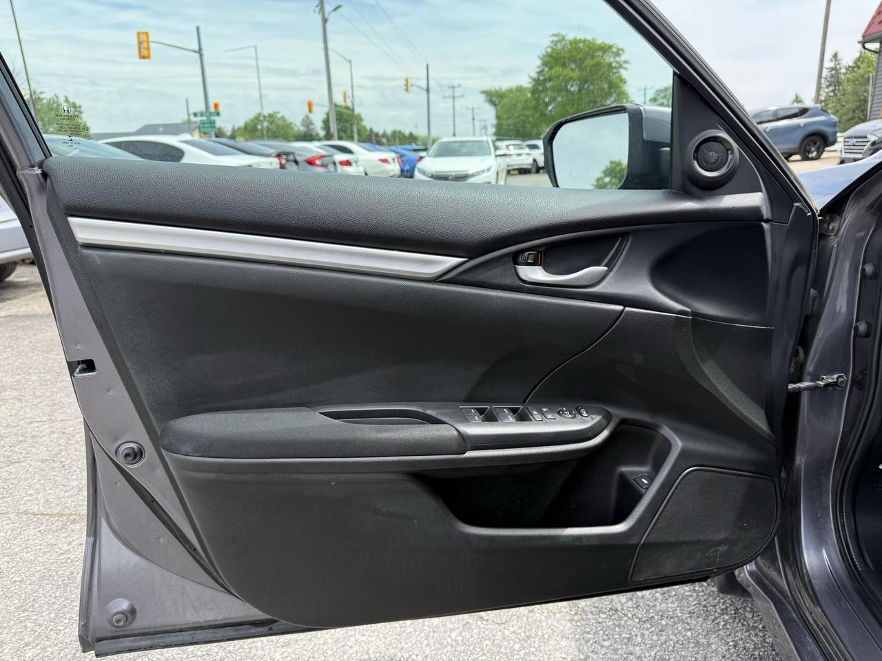 2017 Honda Civic LX Photo