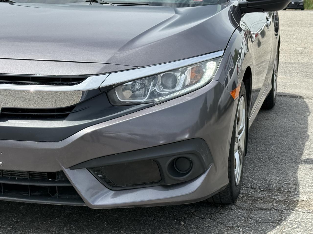 2017 Honda Civic LX Photo