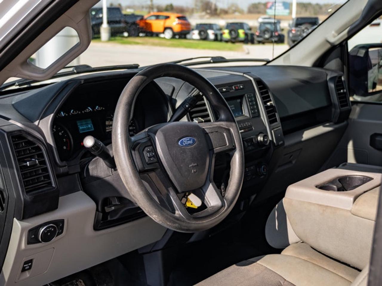 2018 Ford F-150 XL Photo2