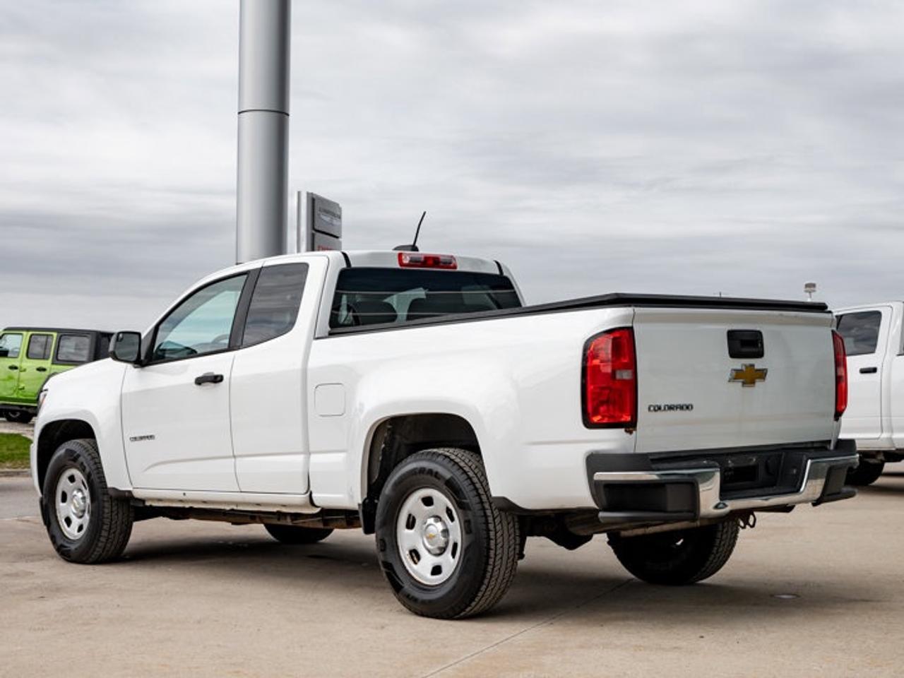 2015 Chevrolet Colorado 2WD WT Photo