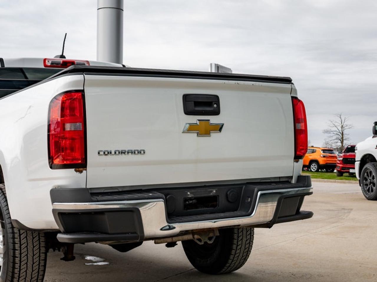 2015 Chevrolet Colorado 2WD WT Photo