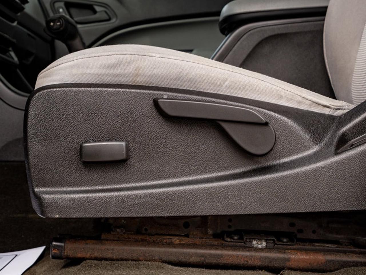 2015 Chevrolet Colorado 2WD WT Photo