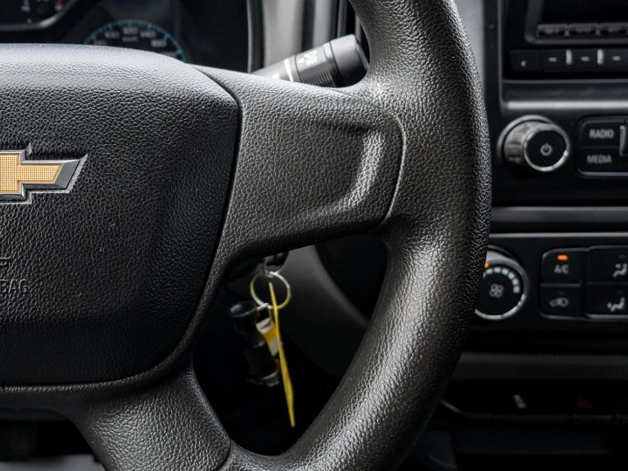 2015 Chevrolet Colorado 2WD WT Photo