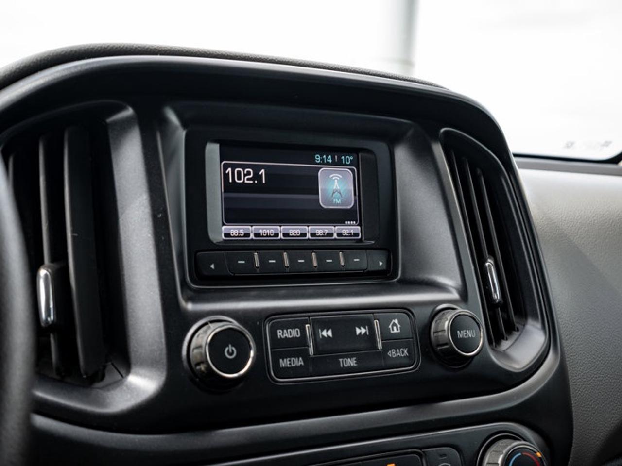 2015 Chevrolet Colorado 2WD WT Photo