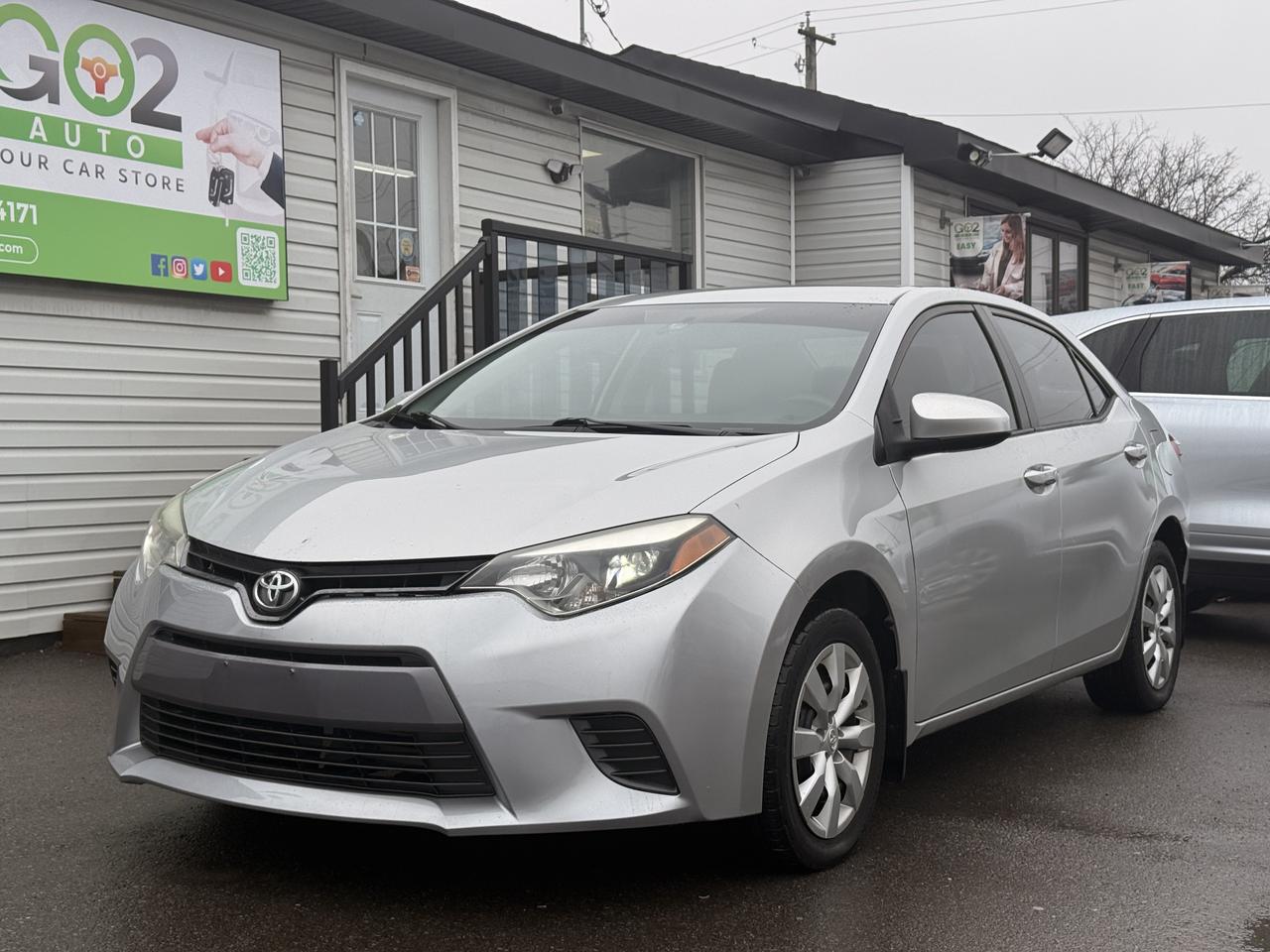 Used 2015 Toyota Corolla 4dr Sdn CVT LE for sale in Ottawa, ON