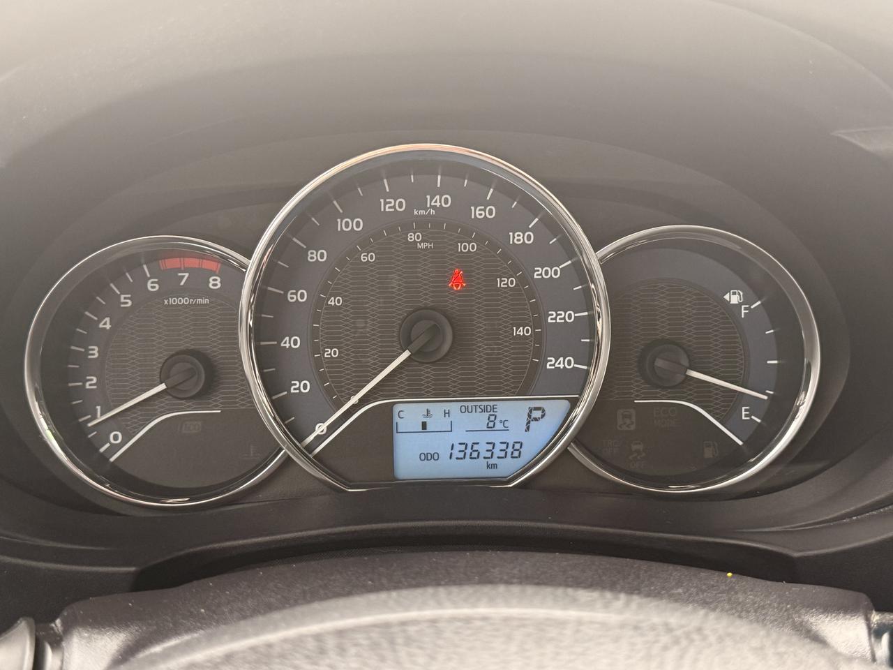 2015 Toyota Corolla 4dr Sdn CVT LE *LOW KM* Photo