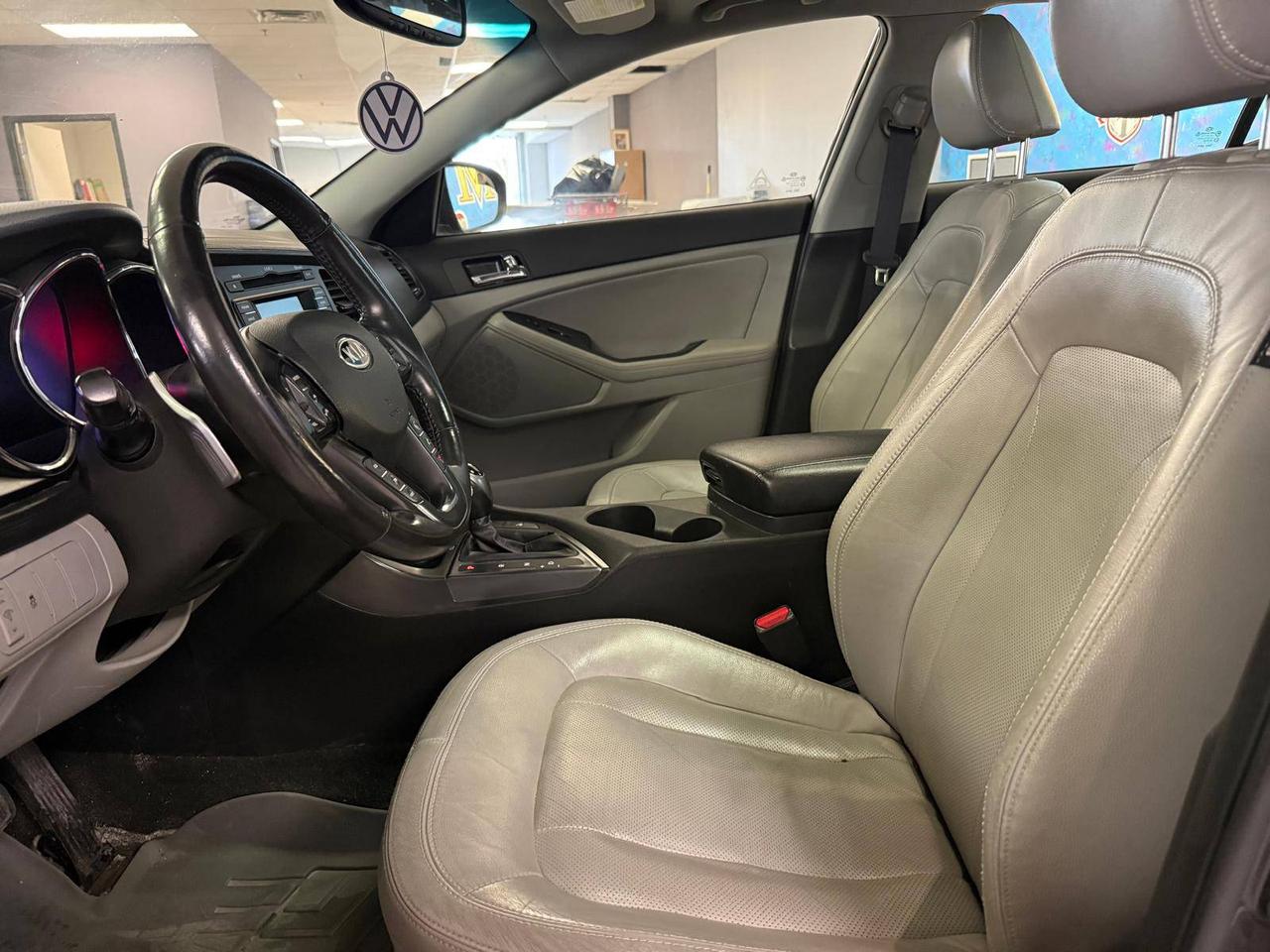 2012 Kia Optima 4dr Sdn Auto EX Turbo Photo