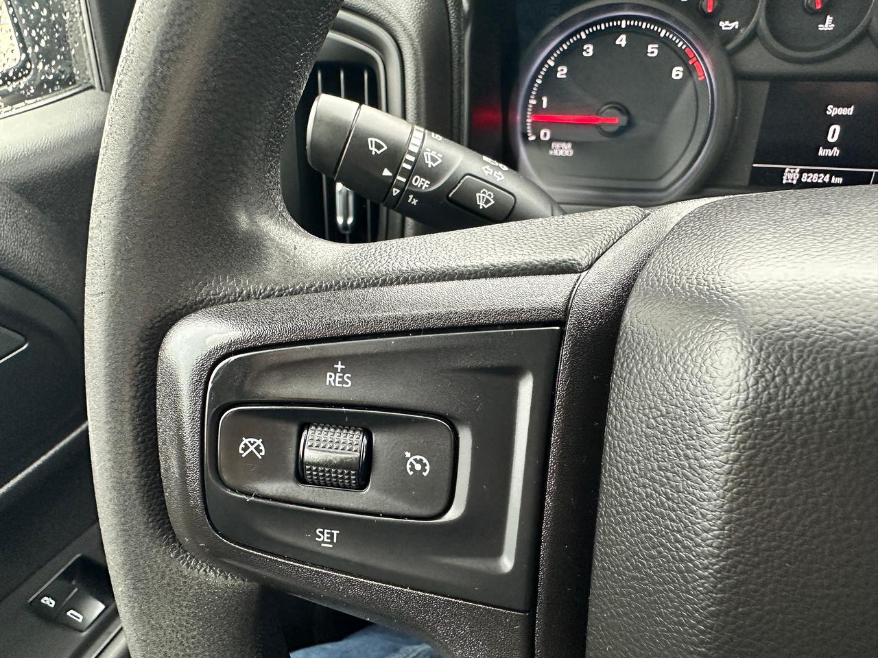 2021 Chevrolet Silverado 1500 WorkTruck 4X4 5.3L Cloth 3Pass FM Bluetooth RvCam Photo