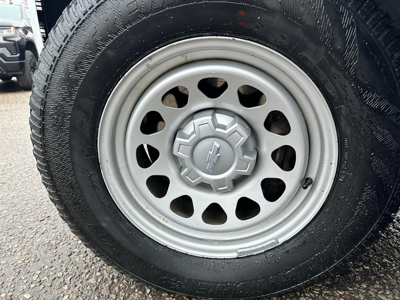 2021 Chevrolet Silverado 1500 WorkTruck 4X4 5.3L Cloth 3Pass FM Bluetooth RvCam Photo