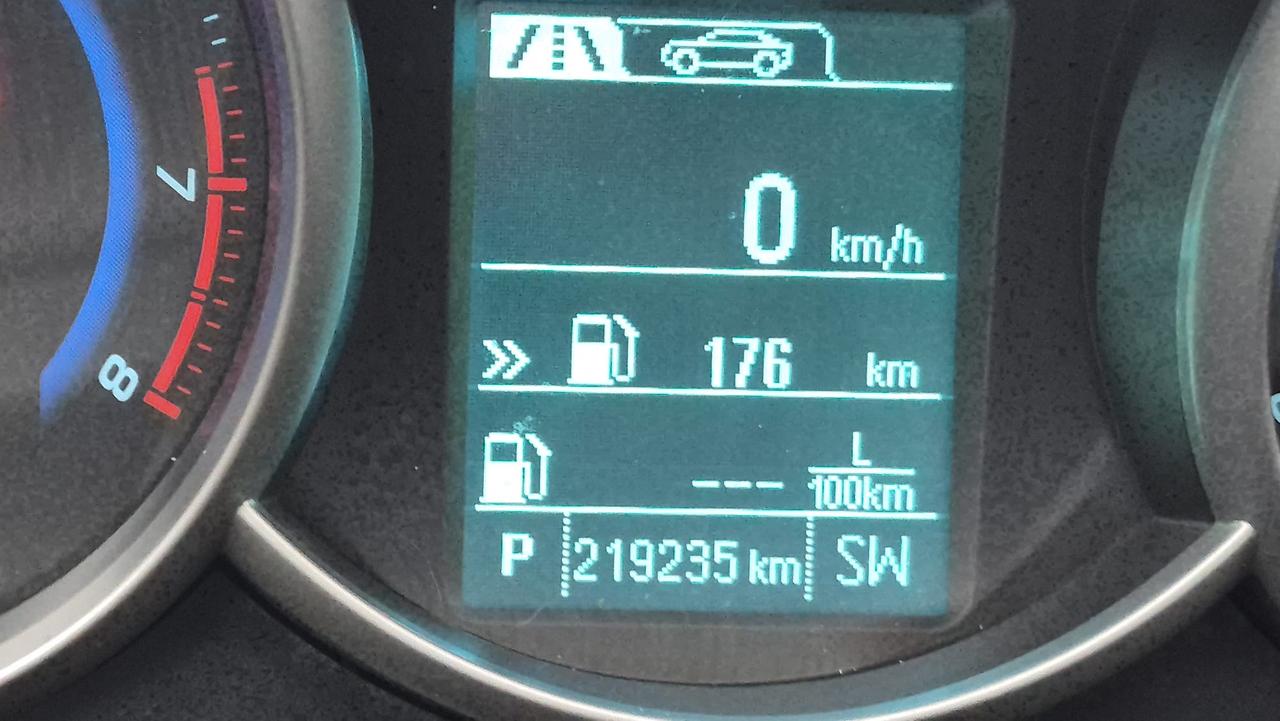 2016 Chevrolet Cruze LT, DRIVES GREAT, AS IS Photo