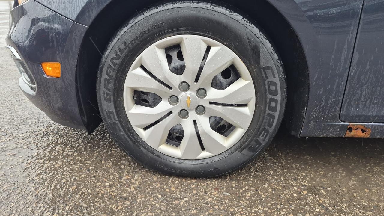 2016 Chevrolet Cruze LT, DRIVES GREAT, AS IS Photo