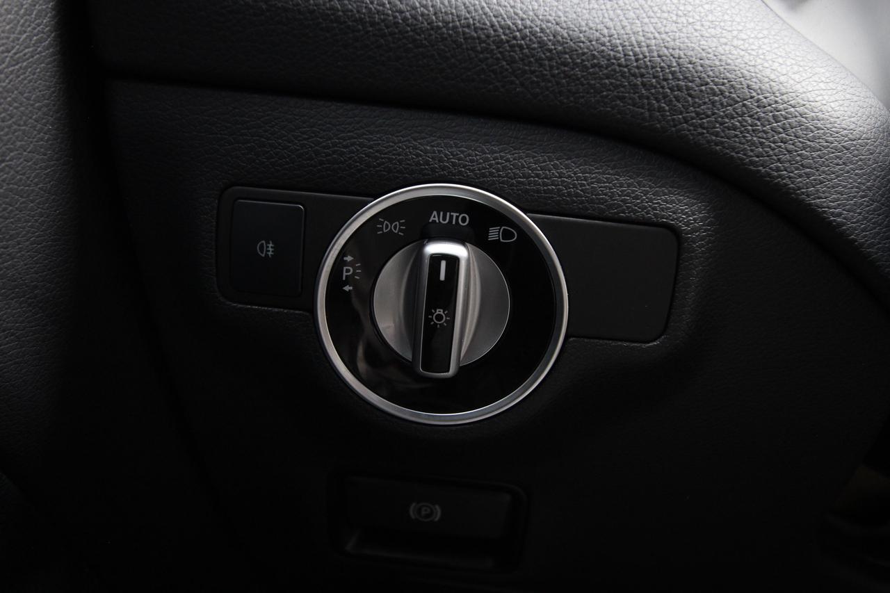 2017 Mercedes-Benz CLA-Class CLA250 Photo