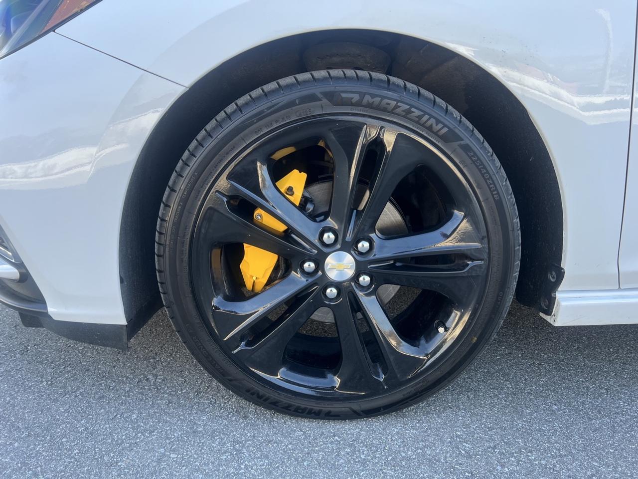 2018 Chevrolet Cruze Premier RS Photo