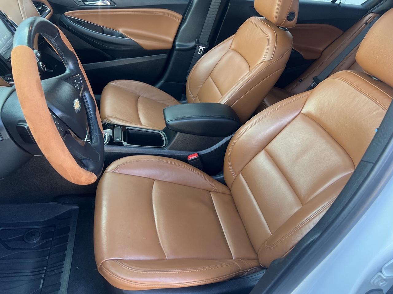 2018 Chevrolet Cruze Premier RS Photo