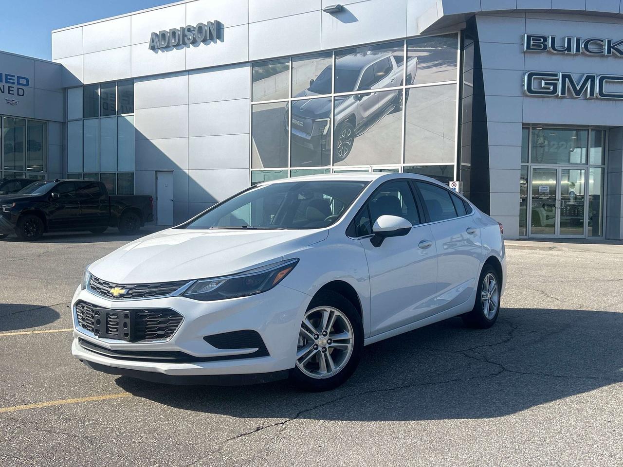 2017 Chevrolet Cruze LT Photo