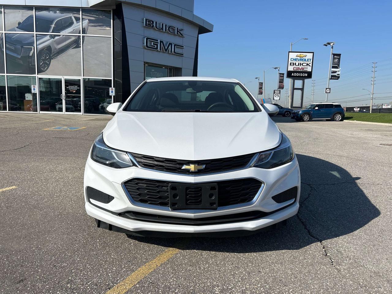 2017 Chevrolet Cruze LT Photo