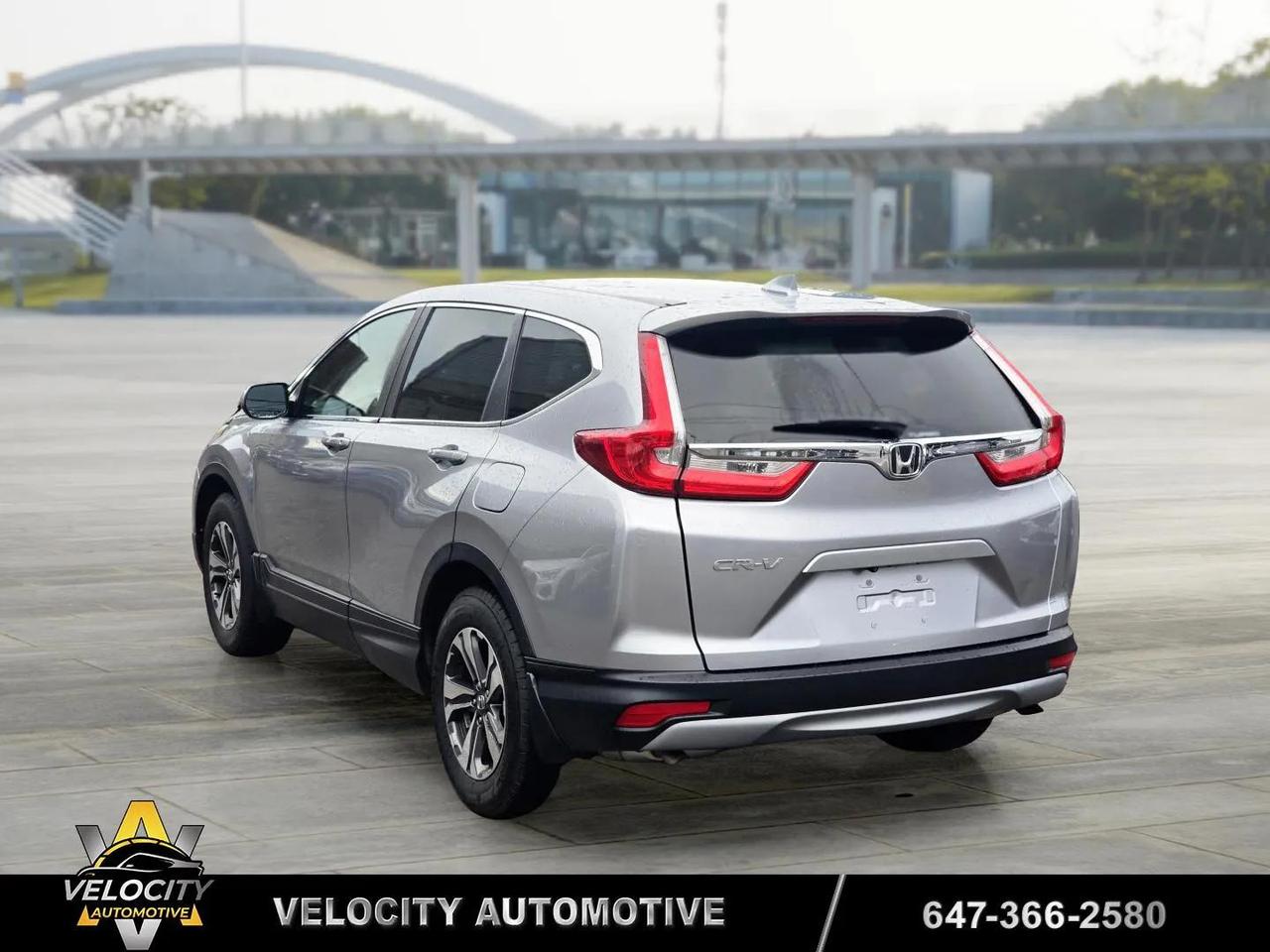 2017 Honda CR-V LX Photo2