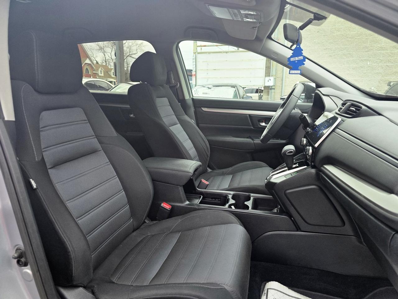 2017 Honda CR-V LX Photo