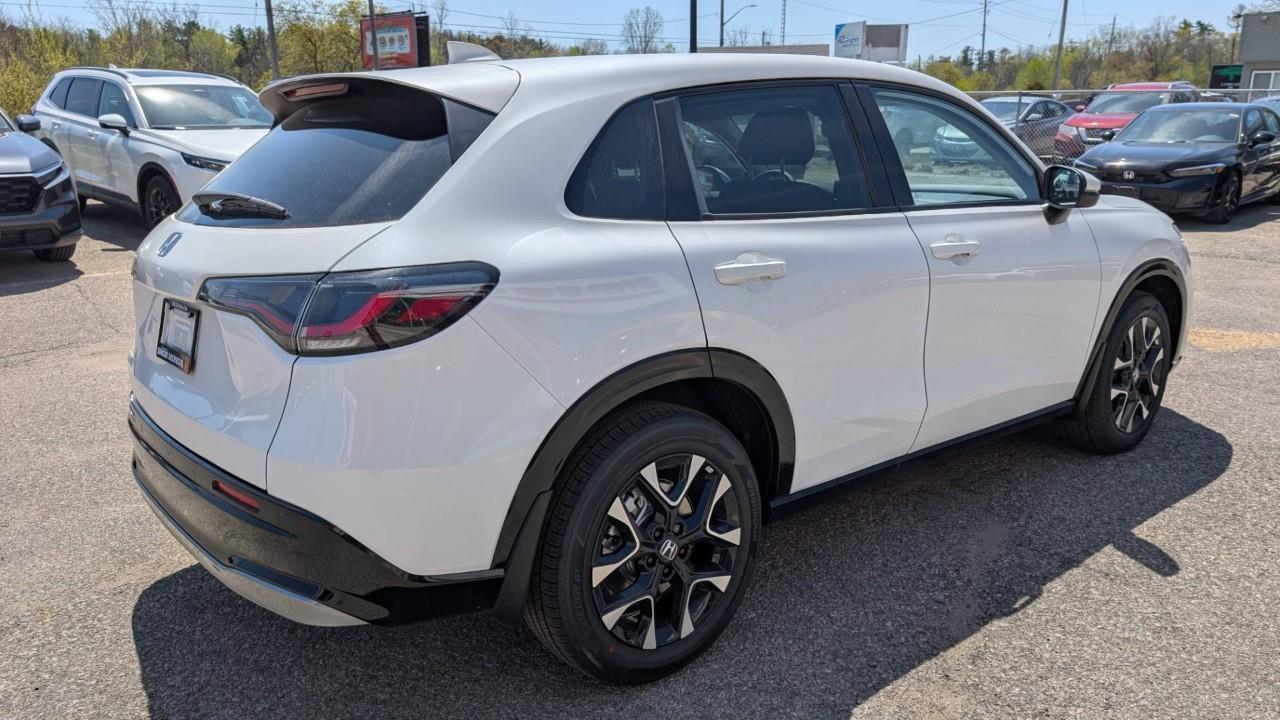 2026 Honda HR-V EX-L 4dr All-Wheel Drive Photo4