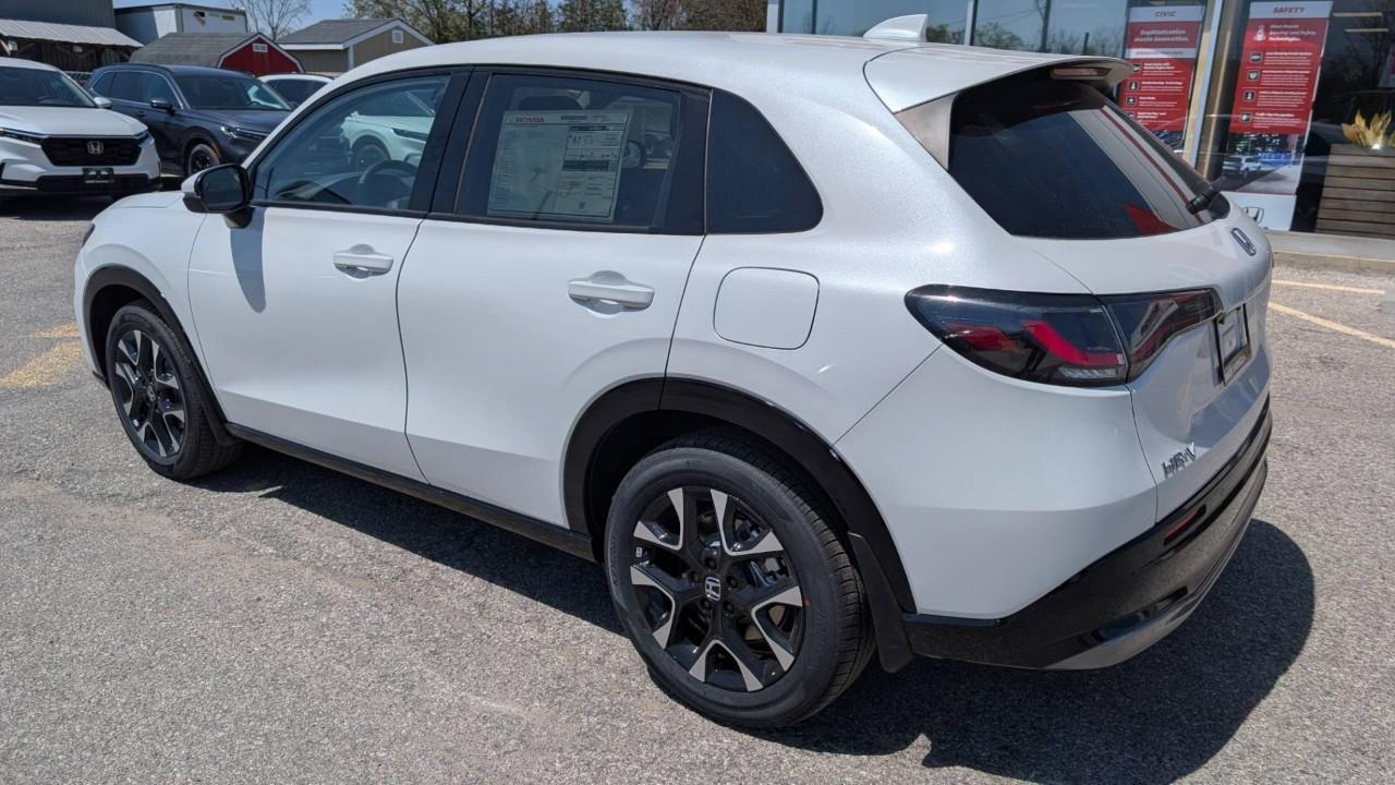 2026 Honda HR-V EX-L 4dr All-Wheel Drive Photo2