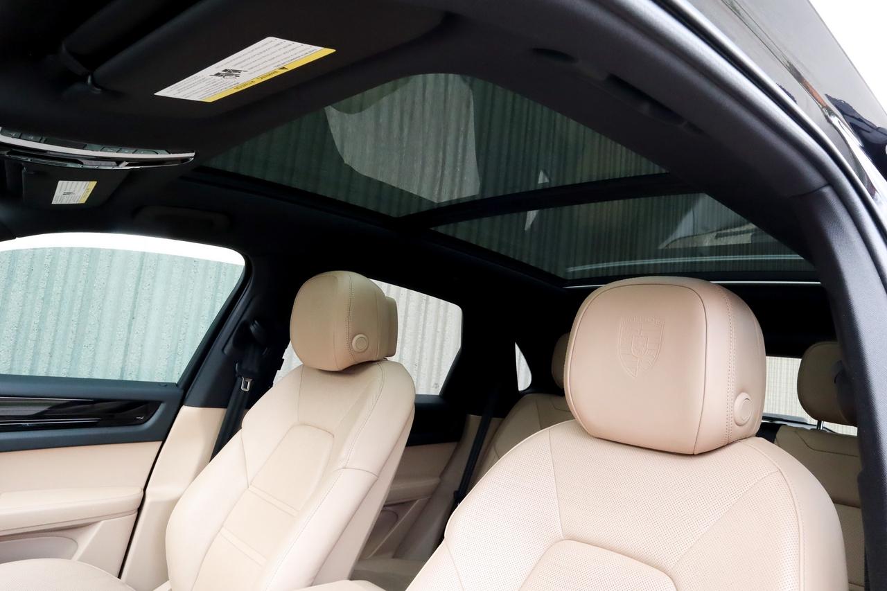2020 Porsche Cayenne  Photo