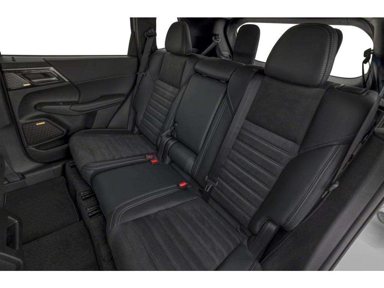 2026 Mitsubishi Outlander SE 4DR S-AWC Photo