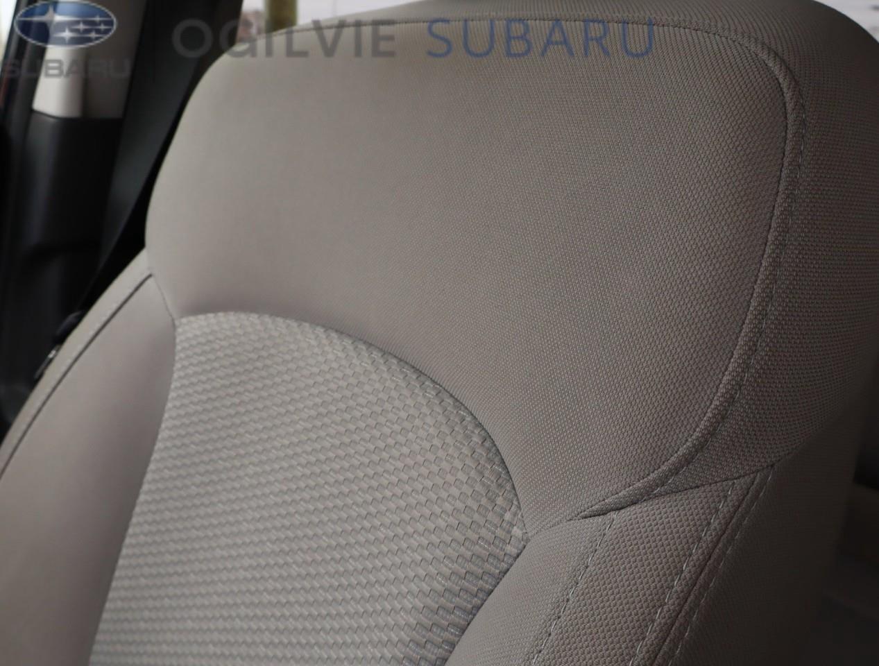 2016 Subaru Forester 2.5i Convenience Package (CVT) 4dr All-Wheel Drive Photo
