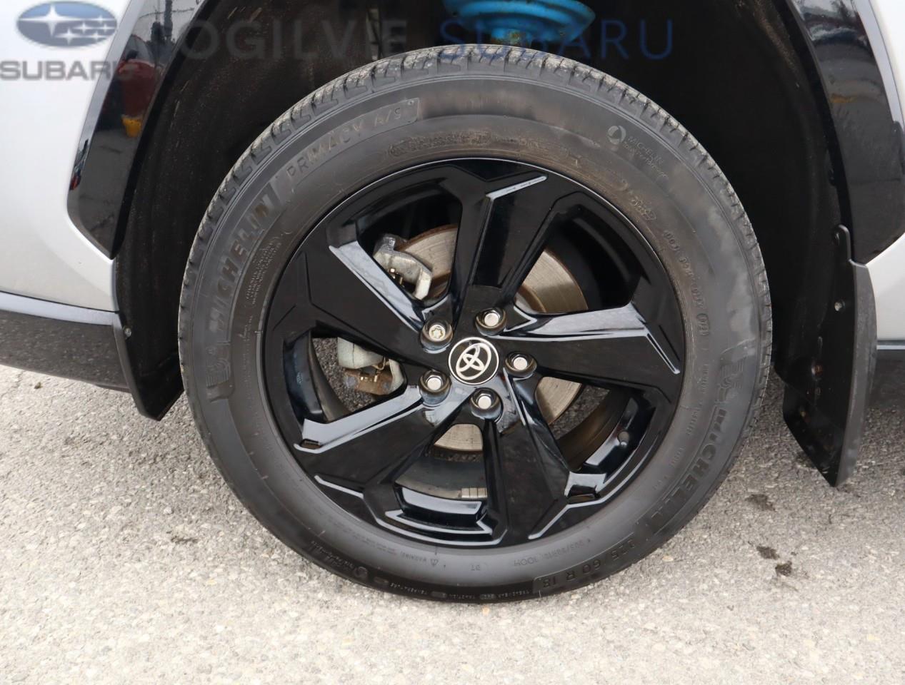 2021 Toyota RAV4 Hybrid XLE 4dr All-Wheel Drive Photo